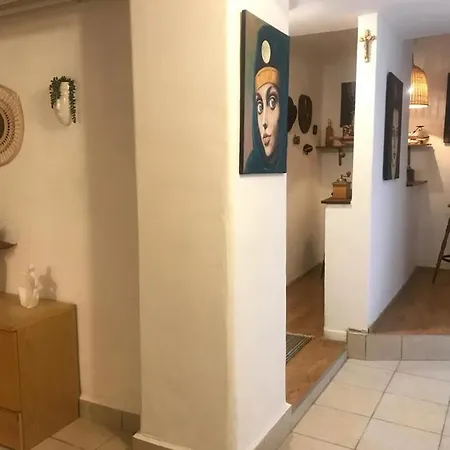 Apartament The Secret Shelter *